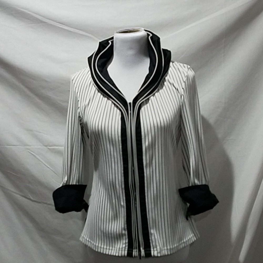 Samuel Dong Striped top